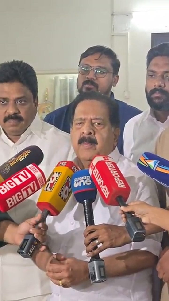 വലിയങ്ങാടി ദുരന്തം; കോഴിക്കോട് കോര്‍പറേഷനെതിരെ ആഞ്ഞടിച്ച് രമേശ് ചെന്നിത്തല