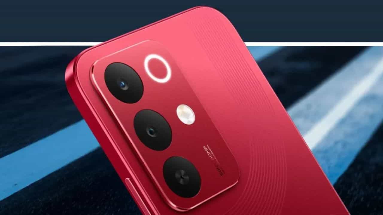 Realme Narzo 90X : വാലൻ്റൈൻസ് ദിനത്തിൽ ഒരു ചുവന്ന ഫോൺ വാങ്ങാം; റിയൽമീ നർസോ 90X പുതിയ വേരിയൻ്റ് അവതരിപ്പിച്ചു Realme Narzo 90X : വാലൻ്റൈൻസ് ദിനത്തിൽ ഒരു ചുവന്ന ഫോൺ വാങ്ങാം; റിയൽമീ നർസോ 90X പുതിയ വേരിയൻ്റ് അവതരിപ്പിച്ചു