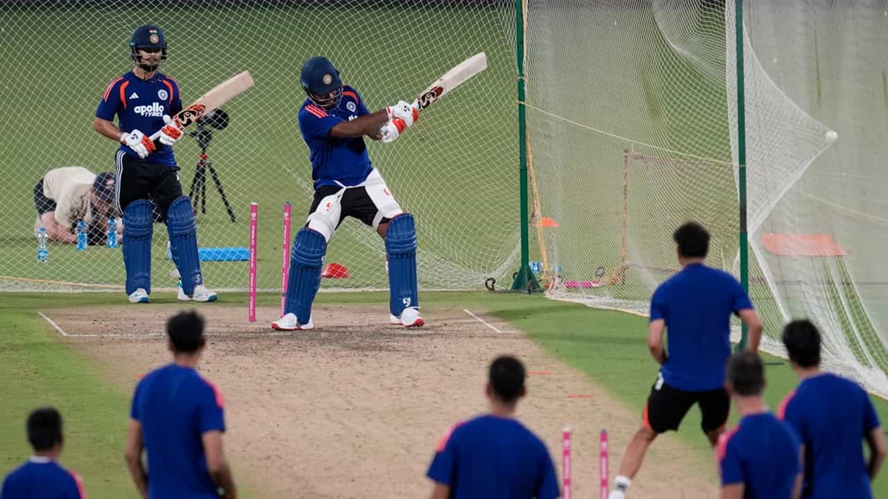 Sanju Samson: ചെപ്പോക്കിലെ ആ കണക്കുകള് ആശങ്കപ്പെടുത്തുന്നത്; സഞ്ജുവിന്റെ മോശം സമയം മാറുമോ? Sanju Samson: ചെപ്പോക്കിലെ ആ കണക്കുകള് ആശങ്കപ്പെടുത്തുന്നത്; സഞ്ജുവിന്റെ മോശം സമയം മാറുമോ?