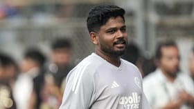 ബുംറയ്ക്ക് പിന്നാലെ ഓപ്പണര്‍ക്കും പനി; നമീബിയക്കെതിരെ സഞ്ജു?