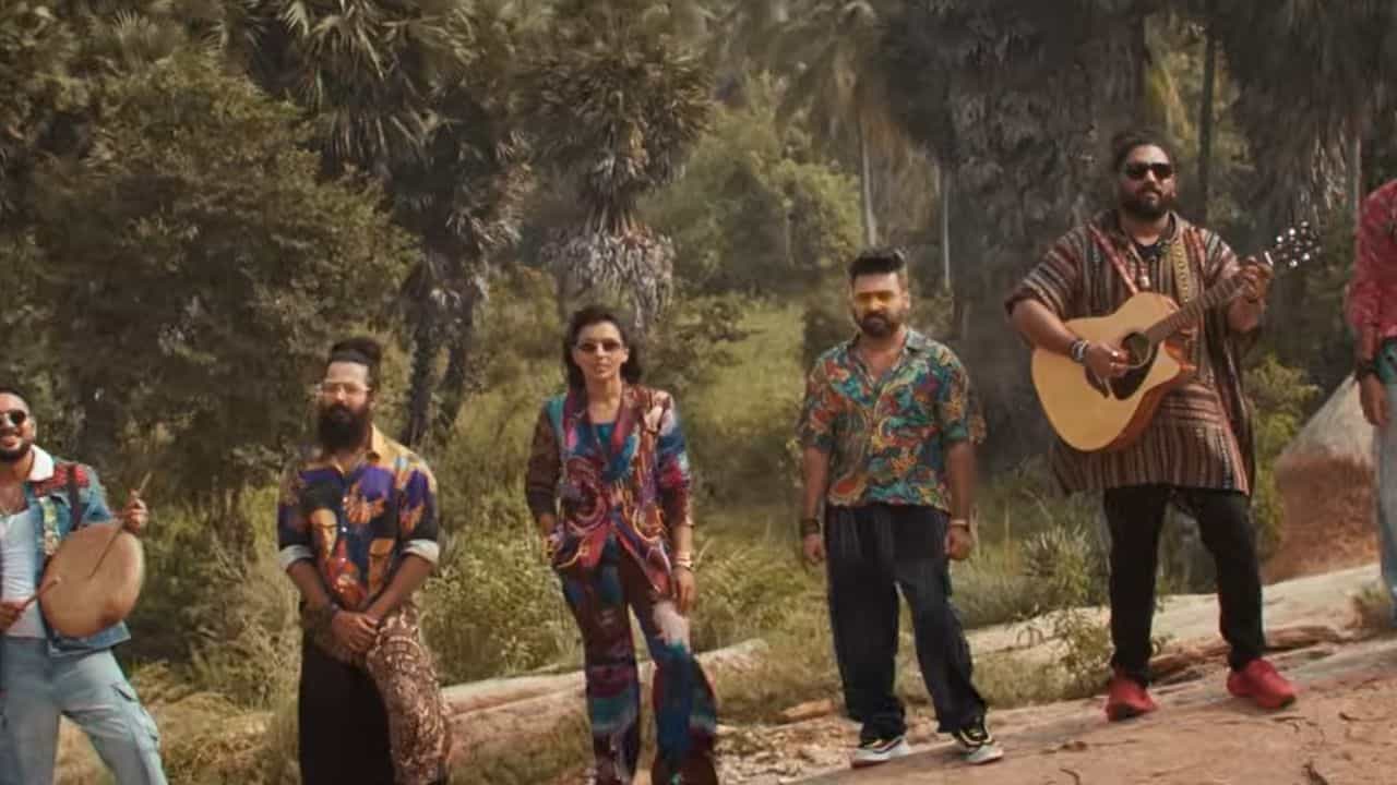 Manju warrier And Sithara New song: അടിച്ചു പൊളിച്ചൊരു പച്ചത്തമിഴ് പൈങ്കിളി.... അപ്രതീക്ഷിതമായി മഞ്ജു വാര്യരുടെ വരവ്, സിത്താരയുടെ പുതിയ പാട്ട് കണ്ടോ