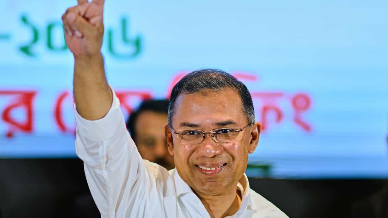 Tarique Rahman: ബംഗ്ലാദേശ് പ്രധാനമന്ത്രിയായി താരിഖ് റഹ്മാൻ ഇന്ന് സത്യപ്രതിജ്ഞ ചെയ്യും; മോദി പങ്കെടുക്കില്ല Tarique Rahman: ബംഗ്ലാദേശ് പ്രധാനമന്ത്രിയായി താരിഖ് റഹ്മാൻ ഇന്ന് സത്യപ്രതിജ്ഞ ചെയ്യും; മോദി പങ്കെടുക്കില്ല