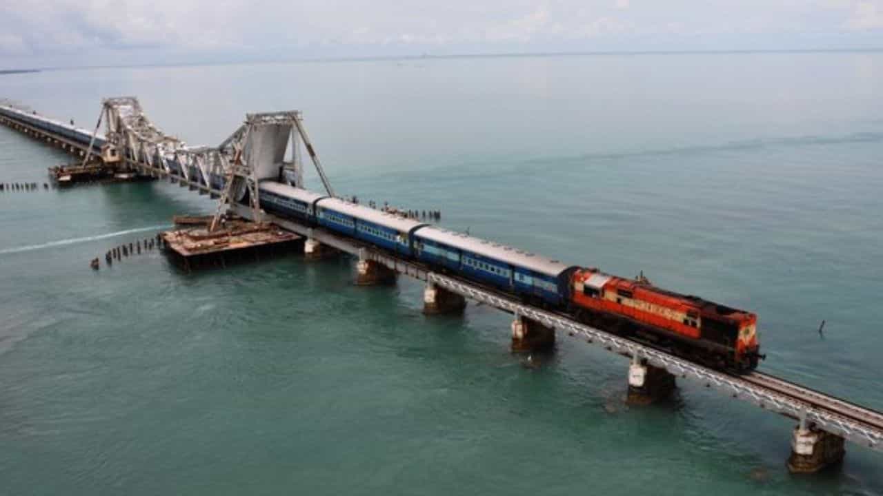 Train Service: നാഗർകോവിൽ-ഇരണിയൽ കമ്മീഷൻ: ട്രെയിൻ ഗതാഗതത്തിൽ ഇന്നും നാളെയും കടുത്ത നിയന്ത്രണം Train Service: നാഗർകോവിൽ-ഇരണിയൽ കമ്മീഷൻ: ട്രെയിൻ ഗതാഗതത്തിൽ ഇന്നും നാളെയും കടുത്ത നിയന്ത്രണം