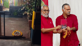 വി.എസ്. അനിൽകുമാറിന്റെ വീടിന് മുന്നിൽ റീത്ത്, പോലീസിൽ പരാതി നൽകി