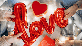 Parenting Tips: അഴകിനൊപ്പം ആരോഗ്യം മറക്കല്ലേ! കുഞ്ഞിൻ്റെ കണ്ണുകളിൽ കൺമഷി പുരട്ടാറുണ്ടോ; ഇതൂടെ അറിഞ്ഞുവച്ചോ