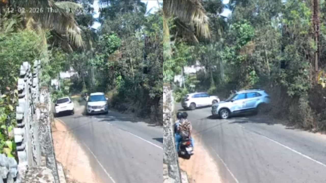 Viral Video: ആവേശം അലകടല് പോലെ; റോഡപകടത്തിനും കമന്ററി, വേങ്ങരയിലെ വീഡിയോ Viral Video: ആവേശം അലകടല് പോലെ; റോഡപകടത്തിനും കമന്ററി, വേങ്ങരയിലെ വീഡിയോ