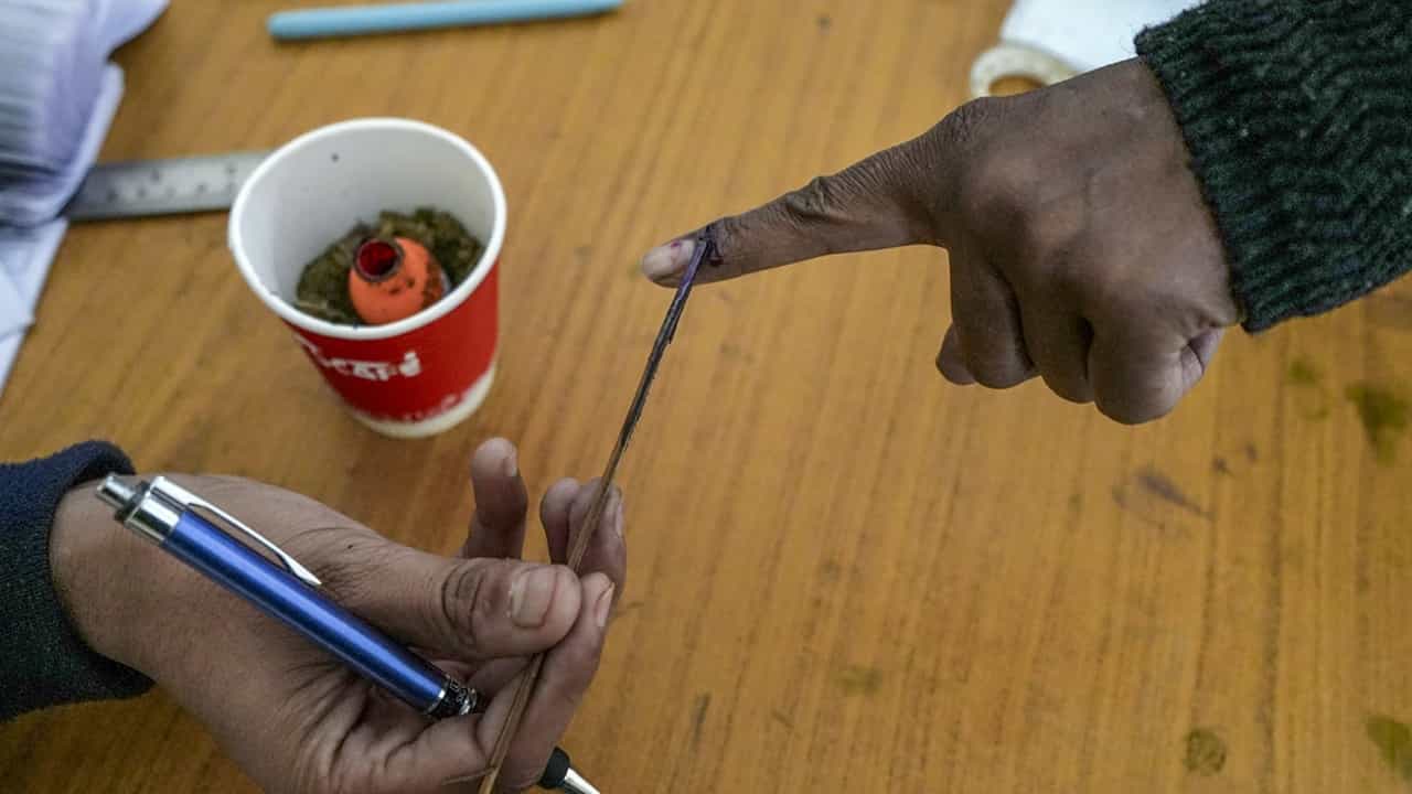 Kerala SIR Final List: എസ്ഐആര് അന്തിമ പട്ടിക പുറത്ത്; ലിസ്റ്റില് 2.69 കോടി പേര്; എങ്ങനെ പരിശോധിക്കാം? Kerala SIR Final List: എസ്ഐആര് അന്തിമ പട്ടിക പുറത്ത്; ലിസ്റ്റില് 2.69 കോടി പേര്; എങ്ങനെ പരിശോധിക്കാം?