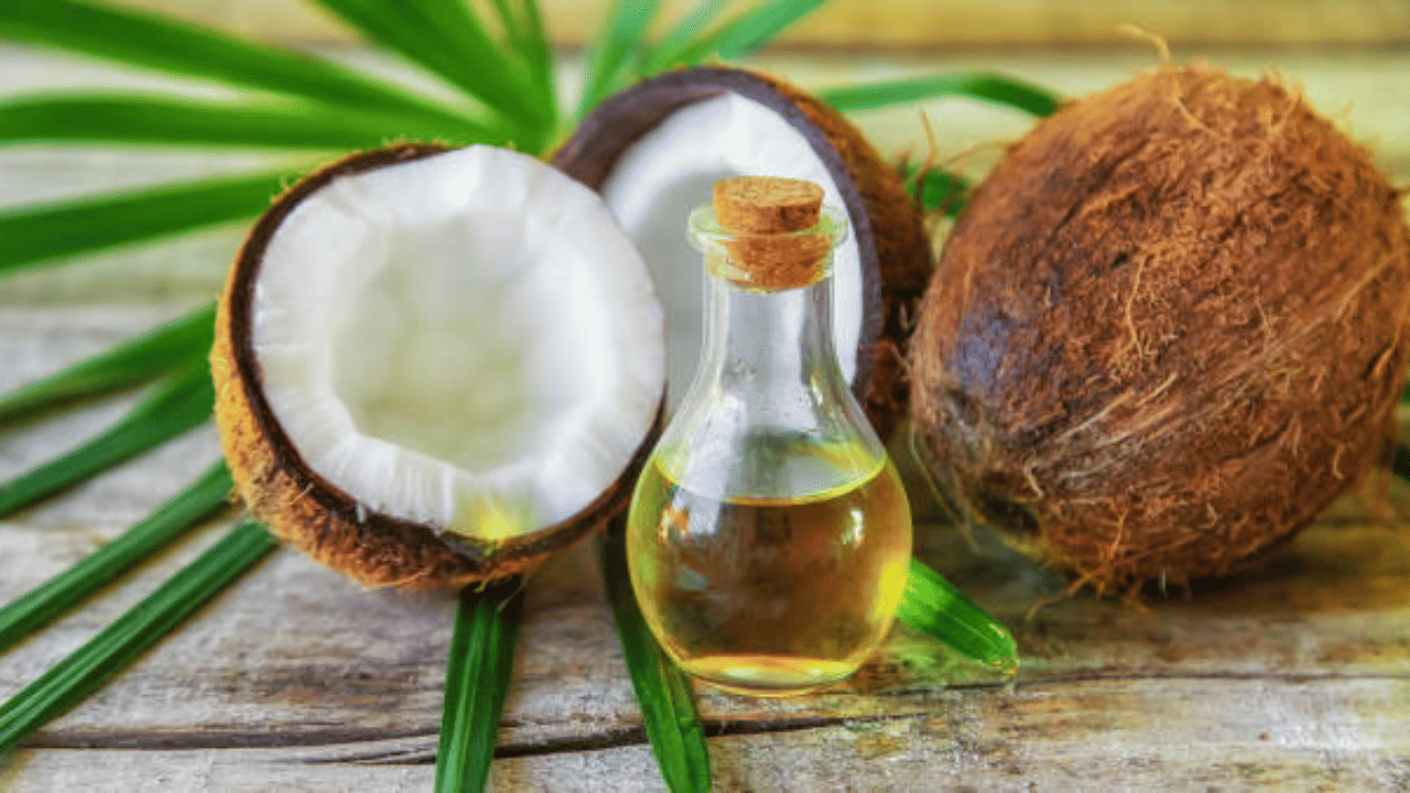 Coconut Oil: വെളിച്ചെണ്ണ വിലകുറവിൽ വേണോ? ഇവിടെ നിന്ന് വാങ്ങിച്ചാൽ മതി!