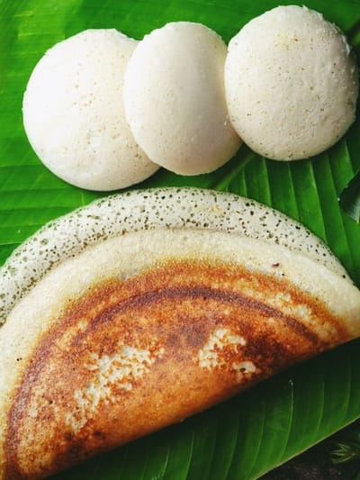 ഇഡ്ഡലിയോ ദോശയോ ഏതാണ് രാവിലെ കഴിക്കാൻ നല്ലത്?