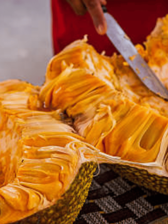 ചക്കയുടെ ഈ ഭാ​ഗം കളയല്ലേ, അച്ചാറിടാൻ ബെസ്റ്റാ