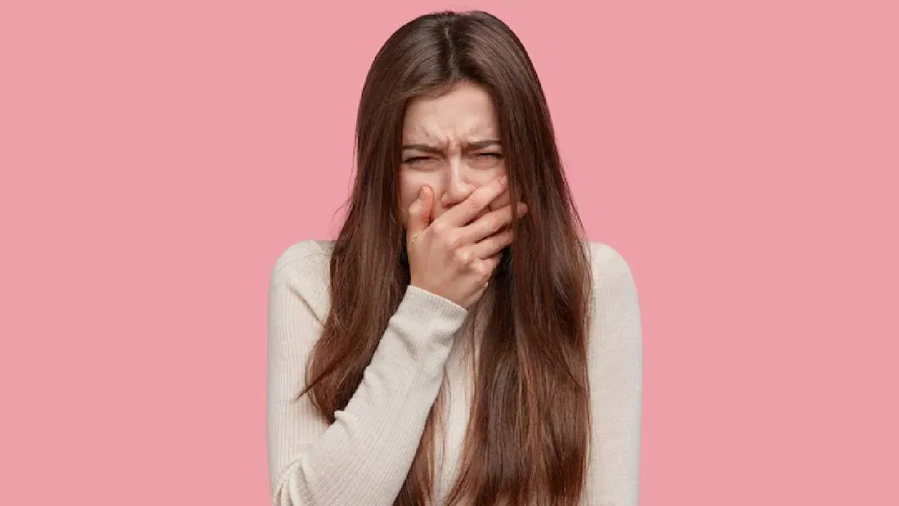 കരച്ചിലിന് ശേഷം മസ്തിഷ്കം ശാന്തമാകുന്നതിനാൽ വേഗത്തിലും ആഴത്തിലുമുള്ള ഉറക്കം ലഭിക്കാൻ ഇത് സഹായിക്കുന്നു. വികാരങ്ങളെ അടിച്ചമർത്തുന്നത് ഉത്കണ്ഠയ്ക്കും വിഷാദത്തിനും കാരണമാകും. കരച്ചിൽ ഈ വികാരഭാരങ്ങളെ ഇറക്കിവെക്കാനുള്ള എളുപ്പവഴിയാണ്.