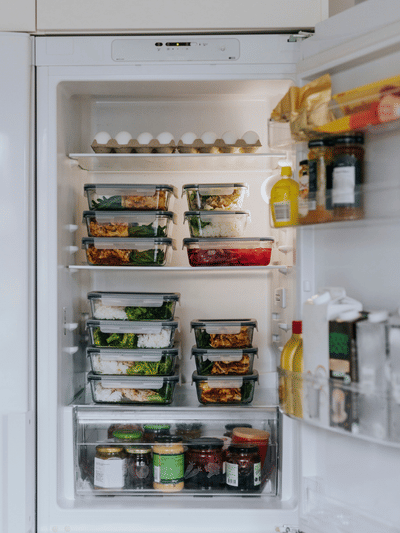 അച്ചാറും തക്കാളിയും ഫ്രിഡ്ജിൽ വയ്ക്കല്ലേ… ലിസ്റ്റ് ഇനിയും നീളും