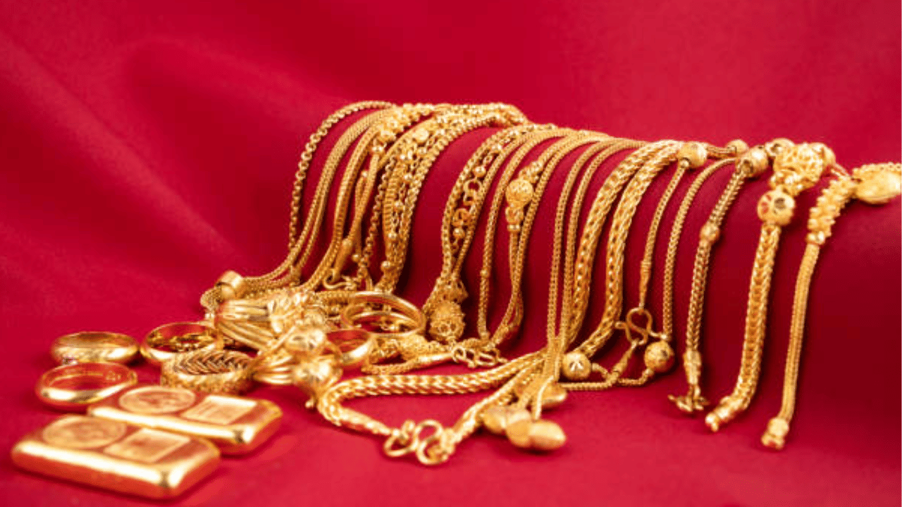 Kerala Gold Rate: സ്വർണവില ഇനിയും കൂടുമോ ? ഇന്നത്തെ നിരക്ക് ഇതാ Kerala Gold Rate: സ്വർണവില ഇനിയും കൂടുമോ ? ഇന്നത്തെ നിരക്ക് ഇതാ