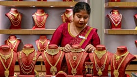 കാത്തിരുന്നവർക്ക് തിരിച്ചടി! സ്വർണവില വീണ്ടും മുകളിലേക്ക്