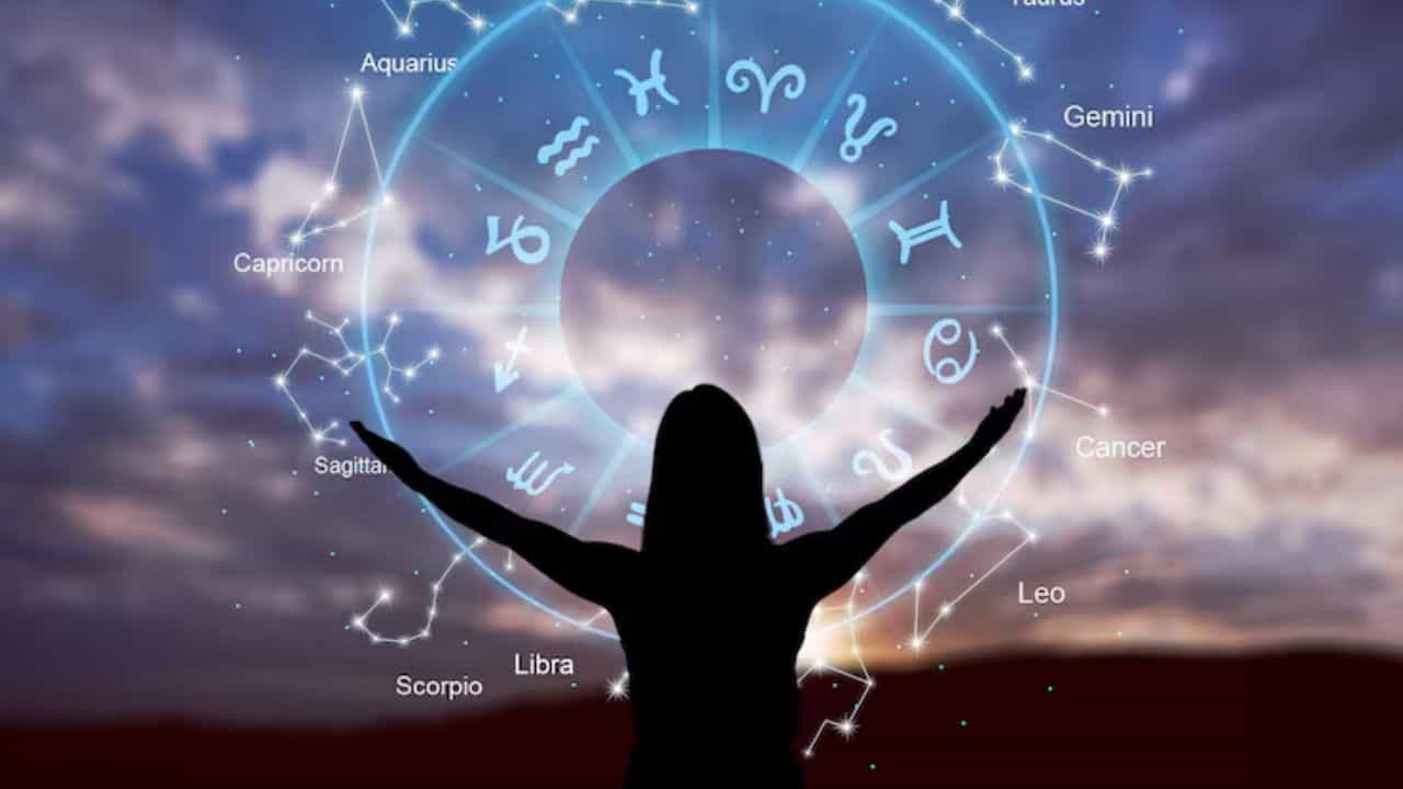 Todays Horoscope: ചില മാനസികാഘാതങ്ങൾ നേരിടേണ്ടതായി വരും! 12 രാശികളുടെ സമ്പൂർണ നക്ഷത്രഫലം Todays Horoscope: ചില മാനസികാഘാതങ്ങൾ നേരിടേണ്ടതായി വരും! 12 രാശികളുടെ സമ്പൂർണ നക്ഷത്രഫലം