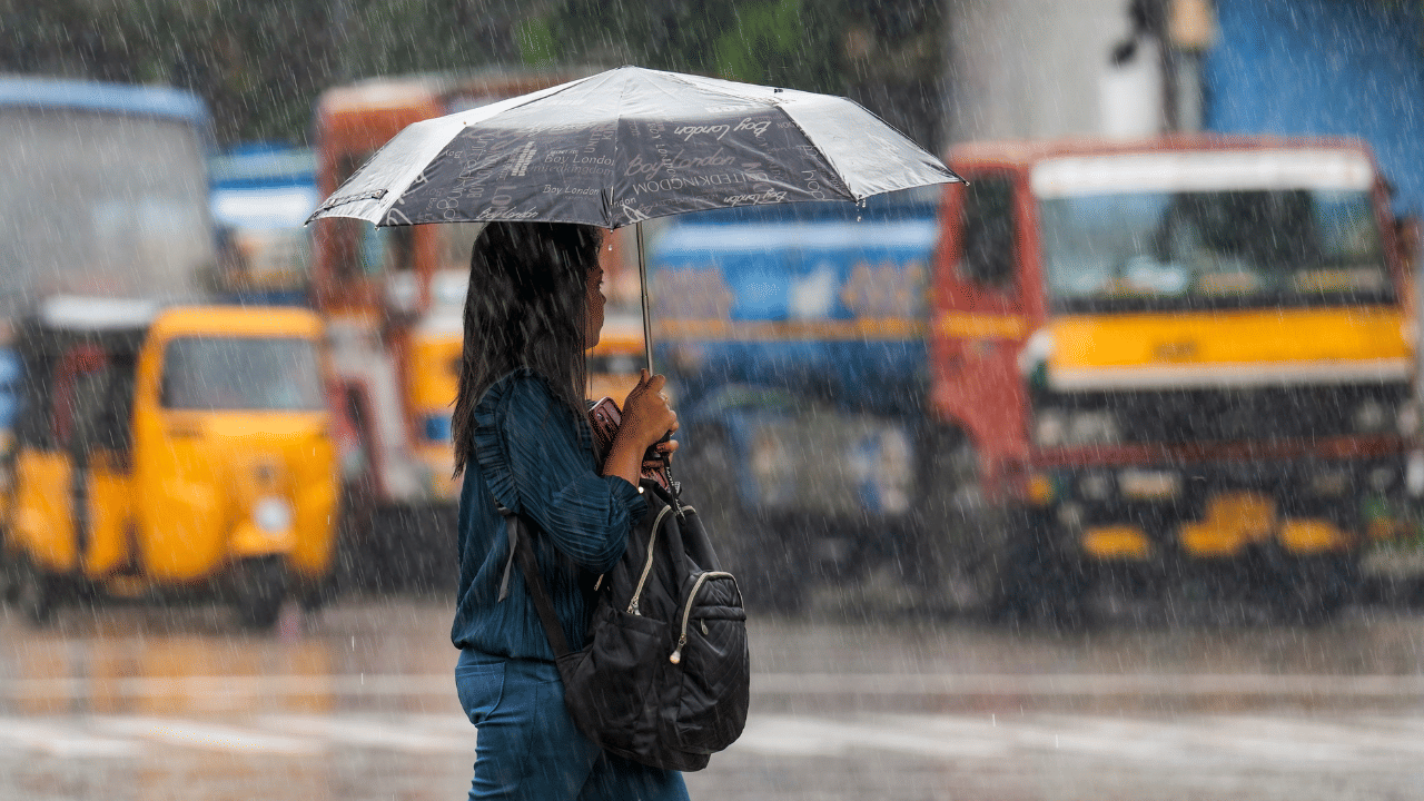 Kerala Weather Update: മാനം കറുത്തു, ഇന്ന് മഴ എവിടെയെല്ലാം? കാലാവസ്ഥ ഇങ്ങനെ.....