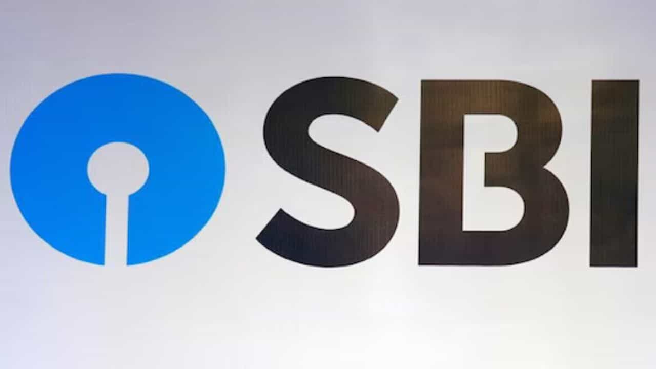SBI Job Vacancy: എസ്ബിഐയിൽ അവസരങ്ങളുടെ പെരുമഴ! ഡെപ്യൂട്ടി മാനേജർ മുതൽ ഒട്ടനവധി ഒഴിവുകൾ; ഉടൻ അപേക്ഷിക്കൂ SBI Job Vacancy: എസ്ബിഐയിൽ അവസരങ്ങളുടെ പെരുമഴ! ഡെപ്യൂട്ടി മാനേജർ മുതൽ ഒട്ടനവധി ഒഴിവുകൾ; ഉടൻ അപേക്ഷിക്കൂ