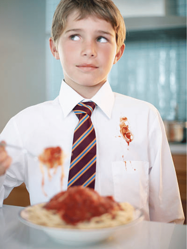 തുണിയിൽ കറ പറ്റിയോ? മാറ്റാൻ ഇതൊന്ന് മതി