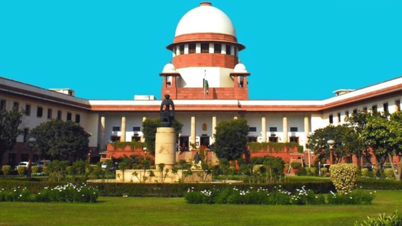 Supreme Court: പാഠപുസ്തകത്തിൽ ജുഡീഷ്യറിയിലെ അഴിമതി, NCERT-ക്കെതിരെ സുപ്രീംകോടതി