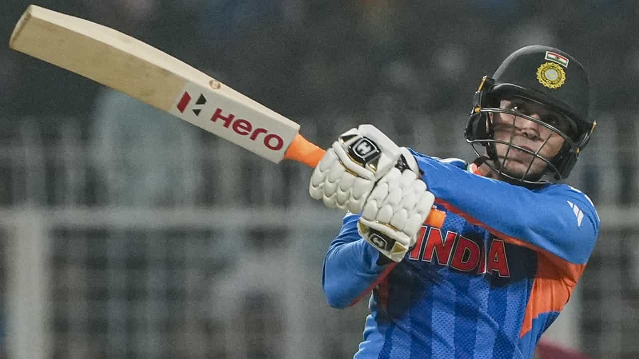 IND vs ENG: സെമി പോരില്‍ പ്ലേയിങ് ഇലവനില്‍ ഇന്ത്യ മാറ്റം വരുത്തുമോ? അഭിഷേകിന്റെ സ്ഥാനം തുലാസില്‍