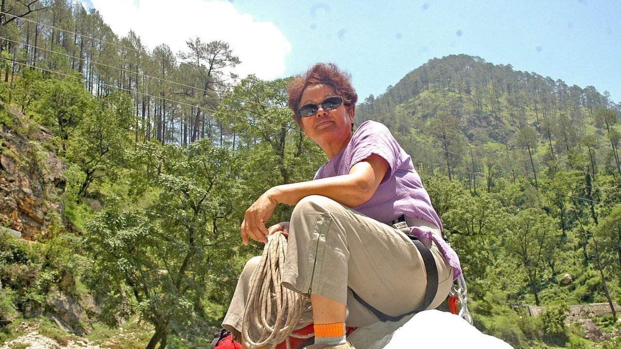 ബചേന്ദ്രി പാല്‍- എവറസ്റ്റ് കീഴടക്കിയ ആദ്യ ഇന്ത്യന്‍ വനിതയാണ് ബചേന്ദ്രി പാല്‍. 1984ലാണ് അവര്‍ ഈ നേട്ടം സ്വന്തമാക്കുന്നത്. 

