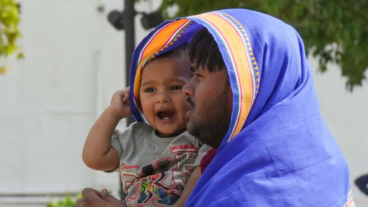Bengaluru Weather: ചൂടില്‍ പൊറുതിമുട്ടി ബെംഗളൂരുകാര്‍; വായു ഗുണനിലവാരം വളരെ മോശം