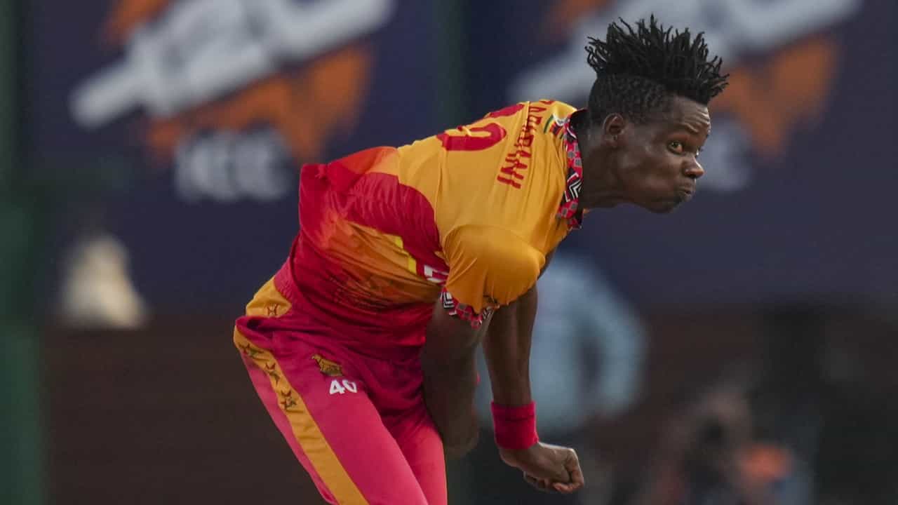 Blessing Muzarabani: ഐപിഎല്ലുള്ളപ്പോള്‍ എന്ത് പിഎസ്എല്‍? നാണംകെടുത്തിയ മുസറബാനിക്കെതിരെ നടപടിക്കൊരുങ്ങി പിസിബി