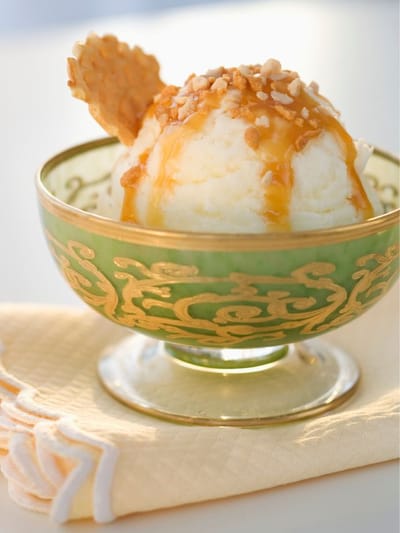 ചൂടത്ത് കൂളാകാൻ ബട്ടർ സ്കോച്ച് ഐസ്ക്രീം വീട്ടിലുണ്ടാക്കാം! ഈസി റെസിപ്പി