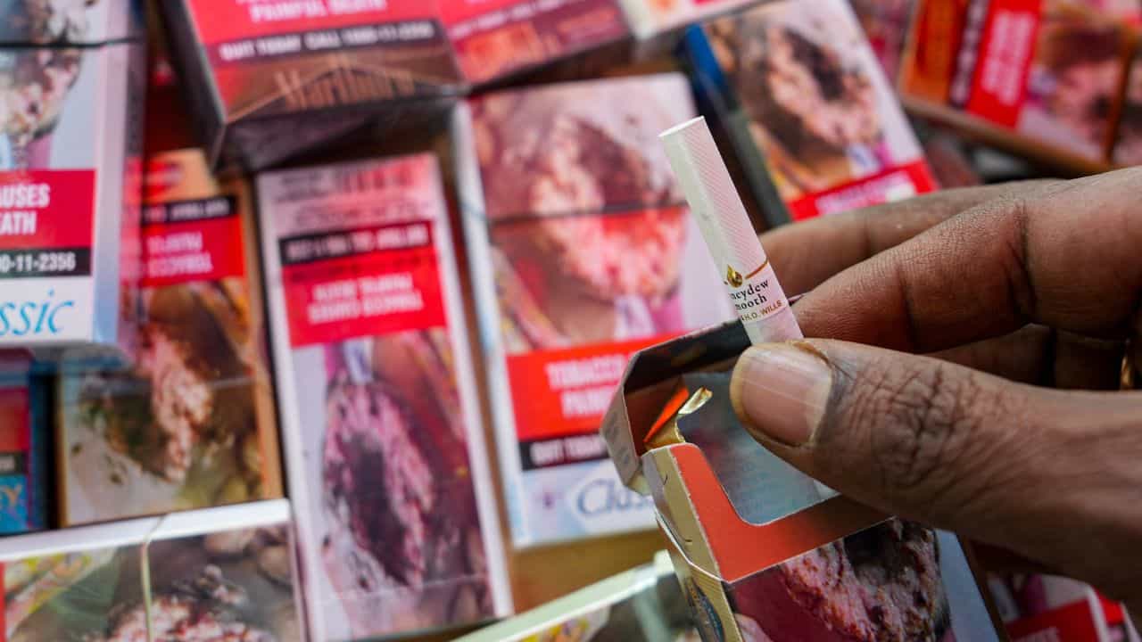 Bengaluru Cigarette Price: പുകവലി നിര്‍ത്താം; ബെംഗളൂരുവില്‍ സിഗരറ്റിന് വിലകൂട്ടി