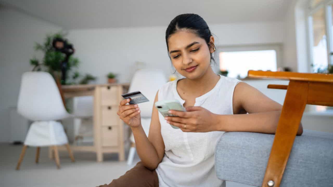 New Debit Card Rules: ഡെബിറ്റ് കാര്‍ഡ് നിയമങ്ങളും മാറി കേട്ടോ; ഏപ്രില്‍ 1 മുതല്‍ പ്രാബല്യത്തില്‍