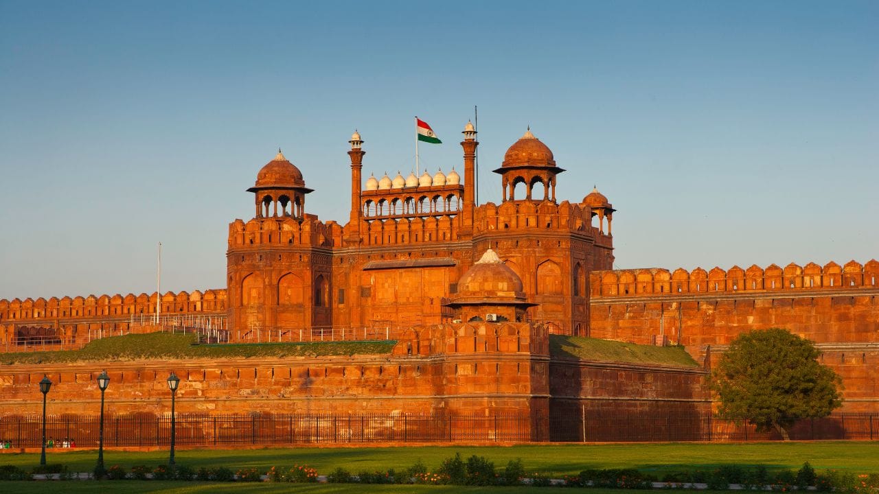 അവിടെ എത്തിയാല്‍ സൗജന്യമായി പല കാര്യങ്ങളും നിങ്ങള്‍ക്ക് ചെയ്യാനാകുന്നതാണ്. സൗജന്യമെന്ന് കേട്ടാല്‍ എല്ലാവരും ഹാപ്പിയാകും, അങ്ങനെയെങ്കില്‍ ഡല്‍ഹിയില്‍ സൗജന്യമായി ആസ്വദിക്കാവുന്ന പത്ത് കാര്യങ്ങളിതാ.

