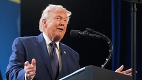 ഖാര്‍ഗ് ദ്വീപ് തരിപ്പണമാക്കിയെന്ന് യുഎസ്; ഹോർമുസ് കടലിടുക്കിൽ