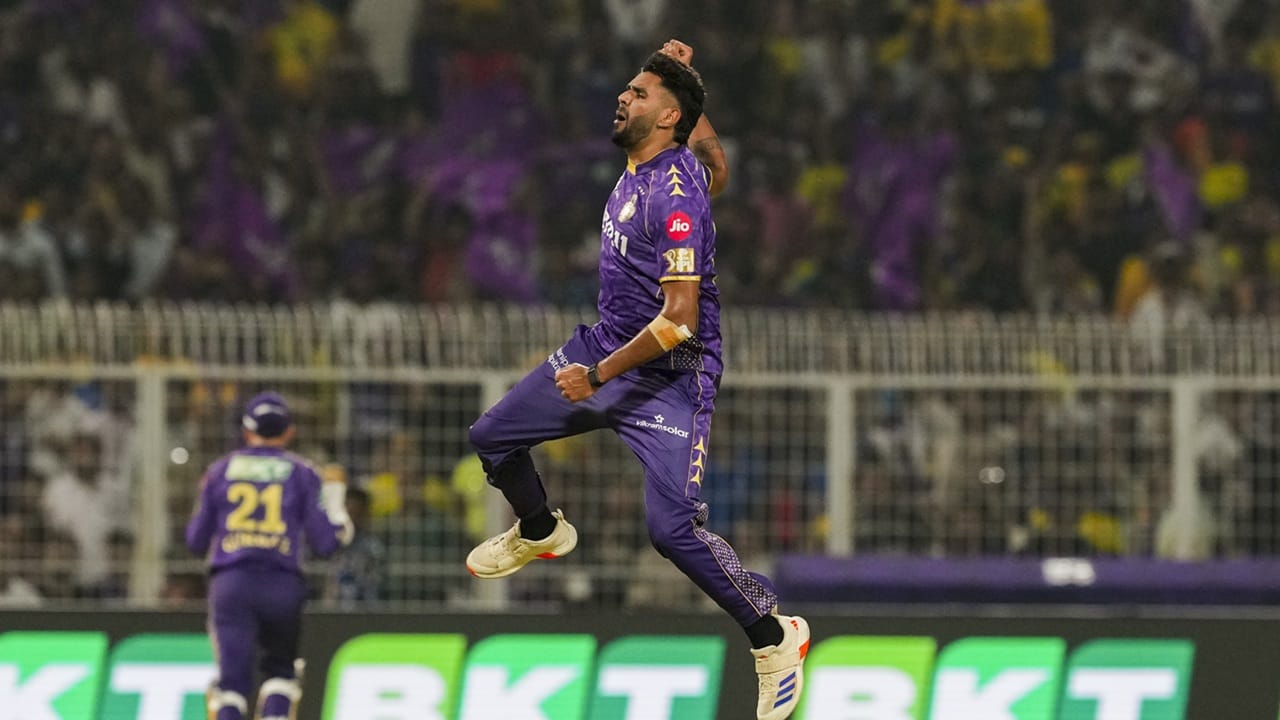 ലോകകപ്പിന് മുന്നോടിയായി ദക്ഷിണാഫ്രിക്കയ്‌ക്കെതിരെ നടന്ന സന്നാഹ മത്സരത്തിനിടെയാണ് റാണയ്ക്ക് പരിക്കേറ്റത്. ഫെബ്രുവരി ഒമ്പതിന് താരം മുംബൈയില്‍ ശസ്ത്രക്രിയക്ക് വിധേയനായി. എന്നാല്‍ ഐപിഎല്ലില്‍ കളിക്കാന്‍ പാകത്തിന് താരം ഫിറ്റ്‌നസ് വീണ്ടെടുത്തിട്ടില്ല (Image Credits: PTI).