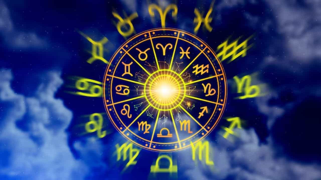 Todays Horoscope: സ്വസ്ഥതയും സമാധാനവും അനുഭവപ്പെടും! 12 രാശികളുടെ സമ്പൂർണ്ണ നക്ഷത്രഫലം Todays Horoscope: സ്വസ്ഥതയും സമാധാനവും അനുഭവപ്പെടും! 12 രാശികളുടെ സമ്പൂർണ്ണ നക്ഷത്രഫലം
