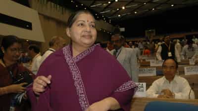 Jayalalitha: നികുതി അടച്ചില്ല; ജയലളിതയുടെ ഹൈദരാബാദിലെ വീട് ജപ്തി ചെയ്തു