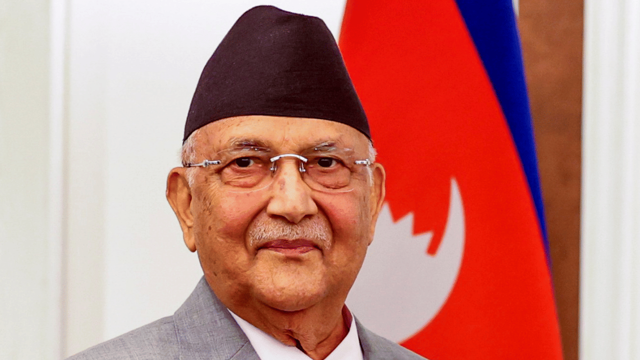 KP Sharma Oli: ജെൻ സി പ്രക്ഷോഭം; മുൻ നേപ്പാൾ പ്രധാനമന്ത്രി അറസ്റ്റിൽ KP Sharma Oli: ജെൻ സി പ്രക്ഷോഭം; മുൻ നേപ്പാൾ പ്രധാനമന്ത്രി അറസ്റ്റിൽ