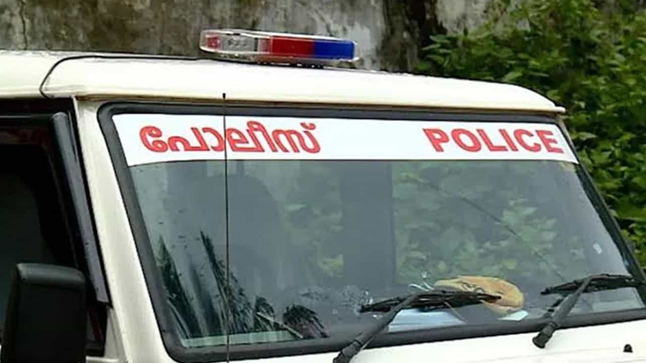 ക്ഷേത്രങ്ങൾ കേന്ദ്രീകരിച്ച് മോഷണം; പോലീസിനെ വലച്ച പ്രതികൾ ഒടുവിൽ പിടിയിൽ