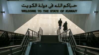 Iran-Kuwait: ഇറാന്റെ ഡ്രോണ്‍ ചെന്നുവീണത് കുവൈത്ത് വിമാനത്താവളത്തിലെ ഫ്യുവല്‍ ടാങ്കില്‍; തീപിടിത്തം