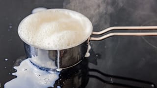 Shani Mangal Yuti 2026: സാമ്പത്തിക നഷ്ടം, മനക്ലേശം, അലച്ചിൽ! മേടത്തിലെ ചൊവ്വയും ശനിയും 3 രാശിക്കാരെ കുഴപ്പത്തിലാക്കും