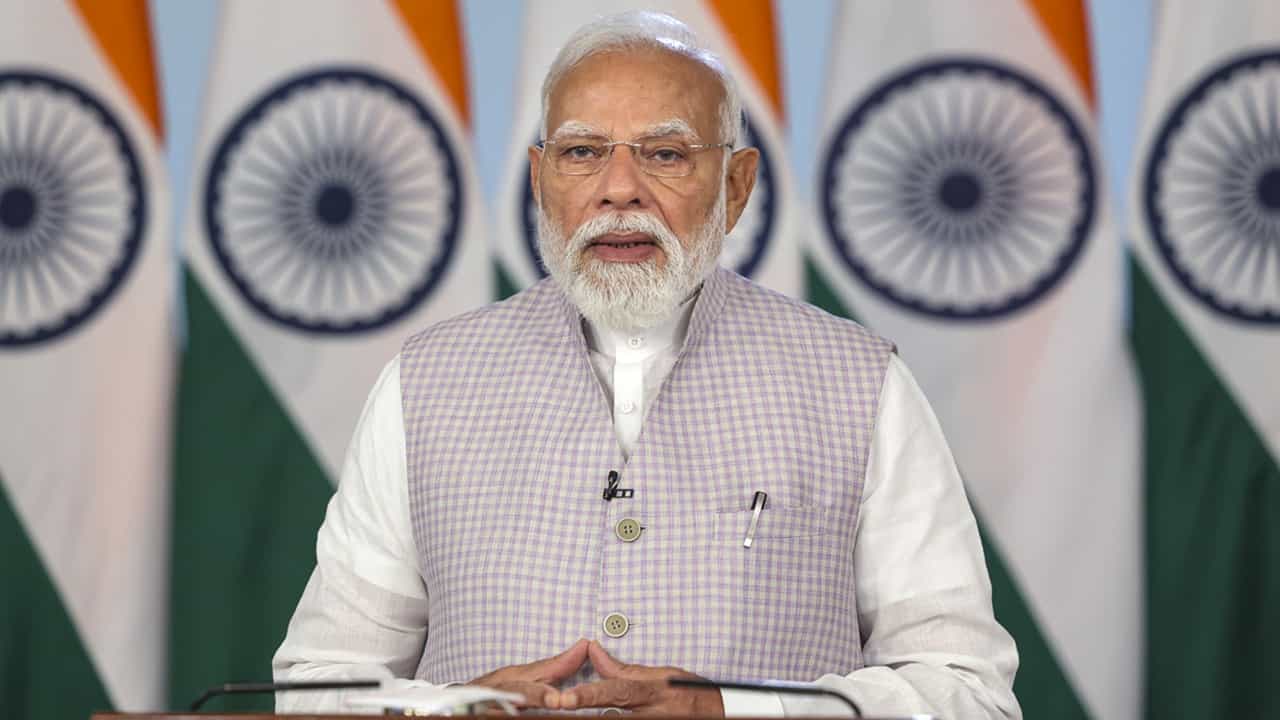 PM Modi: മോദി ഇന്ന് കേരളത്തില്‍; 10,800 കോടിയുടെ വികസന പദ്ധതികള്‍ ഉദ്ഘാടനം ചെയ്യും