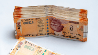 8th Pay Commission: ശമ്പളം എന്ന് കൂടും, എത്ര രൂപയുടെ വർദ്ധനവ് പ്രതീക്ഷിക്കാം?