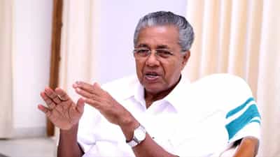 Pinarayi vijayan: ചെറ്റത്തരം എന്നാണ് അശ്ലീലമായത്? അങ്ങനെ വിളിച്ചിട്ടില്ല എന്ന് മുഖ്യമന്ത്രി