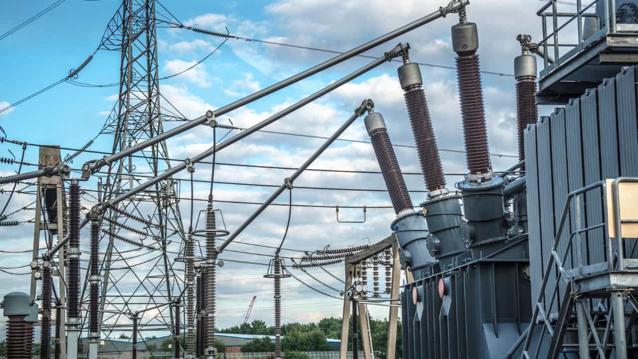 LPG Shortage: ബെംഗളൂരുവിലെ പവര്‍ പ്ലാന്റ് അടച്ചുപൂട്ടി; കര്‍ണാടക ഇരുട്ടിലേക്ക്