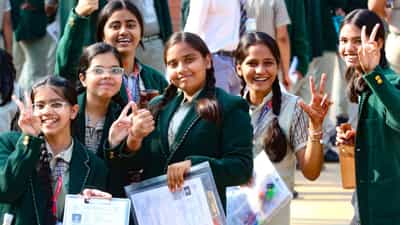 Kerala SSLC Exam 2026: എസ്എസ്എൽസി മാർക്കിൻ്റെ ശതമാനം എങ്ങനെ കണക്കാക്കാം? ഇതാ എളുപ്പവഴി Kerala SSLC Exam 2026: എസ്എസ്എൽസി മാർക്കിൻ്റെ ശതമാനം എങ്ങനെ കണക്കാക്കാം? ഇതാ എളുപ്പവഴി