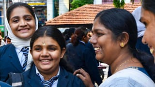 KEAM 2026: പേരും, ഒപ്പും, ഫോട്ടോയും പരിശോധിക്കാം; തെറ്റിച്ചാല്‍ പണി പാളും; കീമിന് അപേക്ഷിച്ചവര്‍ക്ക് നിര്‍ണായക അറിയിപ്പ്‌