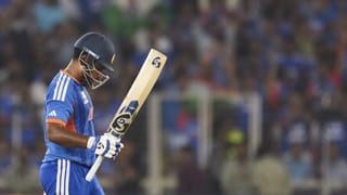 Sanju Samson: ജന്മനാട്ടില്‍ തിരികെയെത്തി സഞ്ജു സാംസണ്‍; ലോകകപ്പ് ഹീറോയ്ക്ക് തിരുവനന്തപുരത്ത് ഗംഭീര സ്വീകരണം