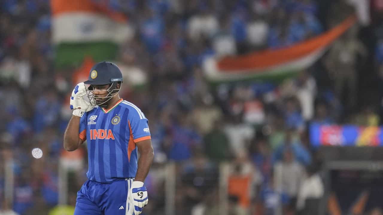 Sanju Samson: തുടക്കം മുതല്‍ എന്നോടൊപ്പം കളിച്ചവരെ കാണണമെന്നുണ്ടായിരുന്നു; തിരുവനന്തപുരത്തു നിന്ന് പുറപ്പെട്ട കാര്‍ കോഴിക്കോട് ചെന്നാണ് നിര്‍ത്തിയത്