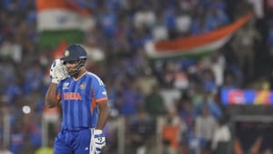 Sanju Samson: ‘തുടക്കം മുതല്‍ എന്നോടൊപ്പം കളിച്ചവരെ കാണണമെന്നുണ്ടായിരുന്നു; തിരുവനന്തപുരത്തു നിന്ന് പുറപ്പെട്ട കാര്‍ കോഴിക്കോട് ചെന്നാണ് നിര്‍ത്തിയത്’