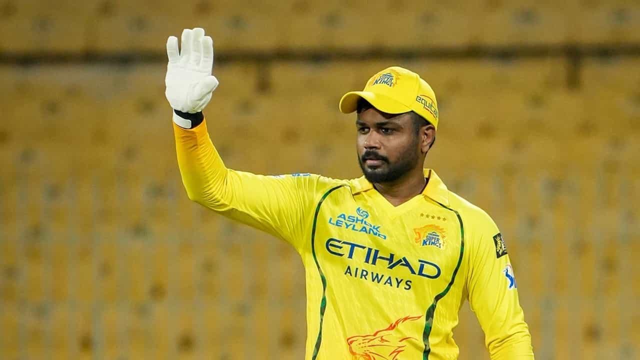 Sanju Samson: സാഹചര്യങ്ങള് സഞ്ജുവിന് അനുകൂലം; വിക്കറ്റ് കീപ്പര് സ്ഥാനവും ഉറപ്പിച്ചു Sanju Samson: സാഹചര്യങ്ങള് സഞ്ജുവിന് അനുകൂലം; വിക്കറ്റ് കീപ്പര് സ്ഥാനവും ഉറപ്പിച്ചു