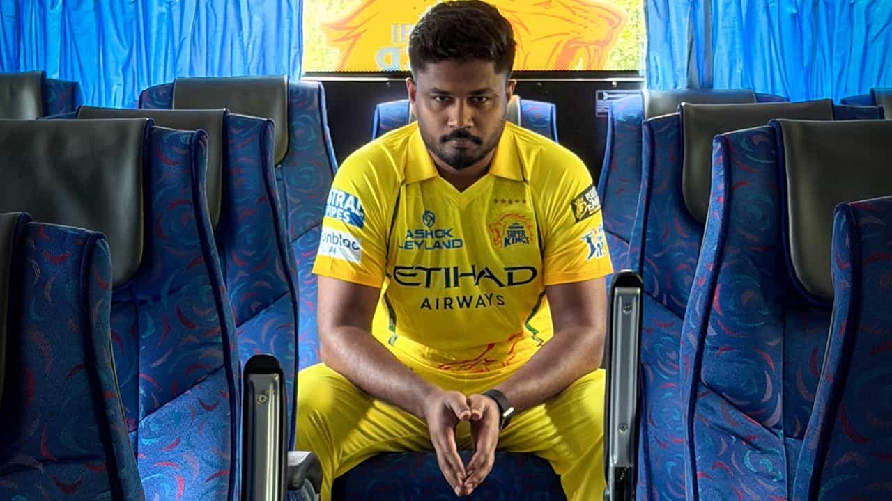 Sanju Samson: ചുരുങ്ങിയ നാളുകള്കൊണ്ട് സിഎസ്കെയുടെ എല്ലാമായി; ഗാലറിയുടെ കൈയ്യടി മുഴുവന് സഞ്ജുവിന് Sanju Samson: ചുരുങ്ങിയ നാളുകള്കൊണ്ട് സിഎസ്കെയുടെ എല്ലാമായി; ഗാലറിയുടെ കൈയ്യടി മുഴുവന് സഞ്ജുവിന്